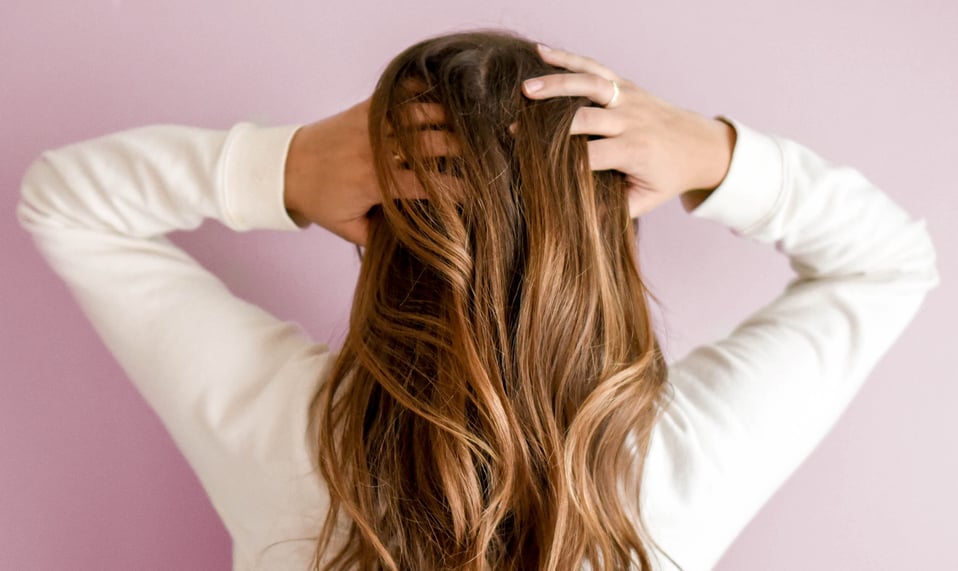 How to protect your scalp from the sun